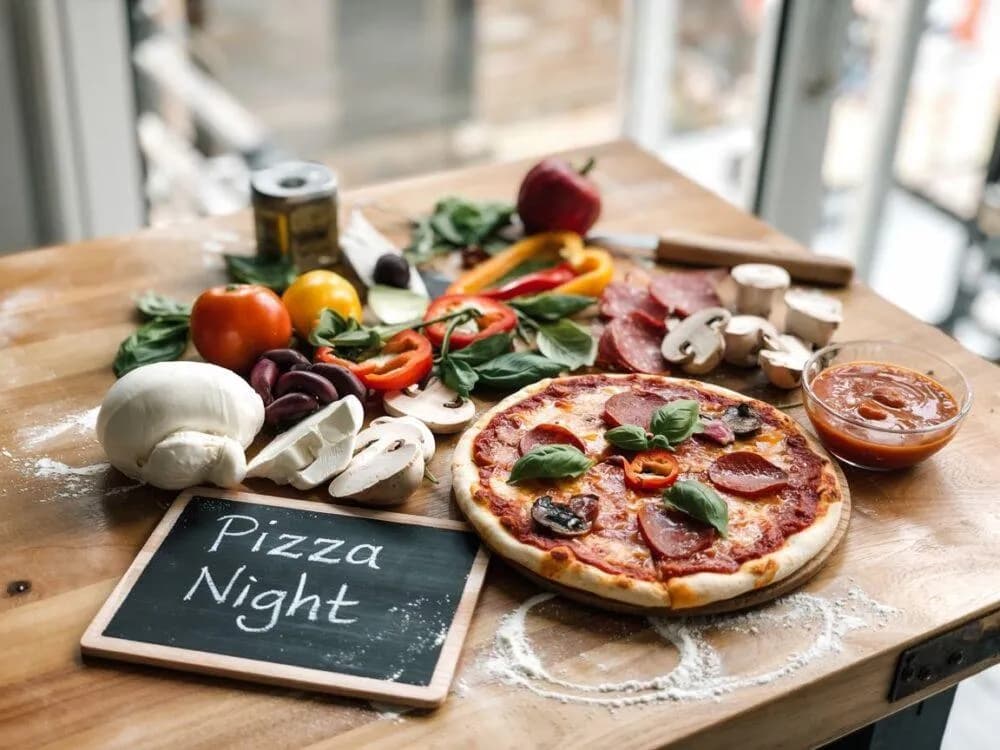 Z czym jest pizza capriciosa? Odkryj jej sekrety i smaki Z czym jest pizza capriciosa? Odkryj jej sekrety i smaki