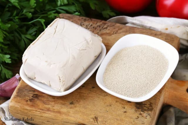 Ile świeżych drożdży na kilogram mąki? Proporcje dla idealnego chleba Ile świeżych drożdży na kilogram mąki? Proporcje dla idealnego chleba
